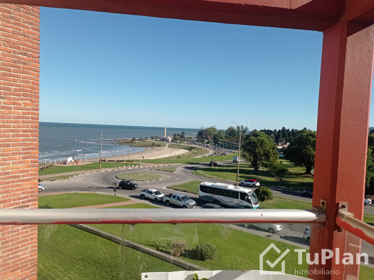 Apartamento ID.1978 - Ref. 5027 Apartamento 4 Dorm. en Buceo