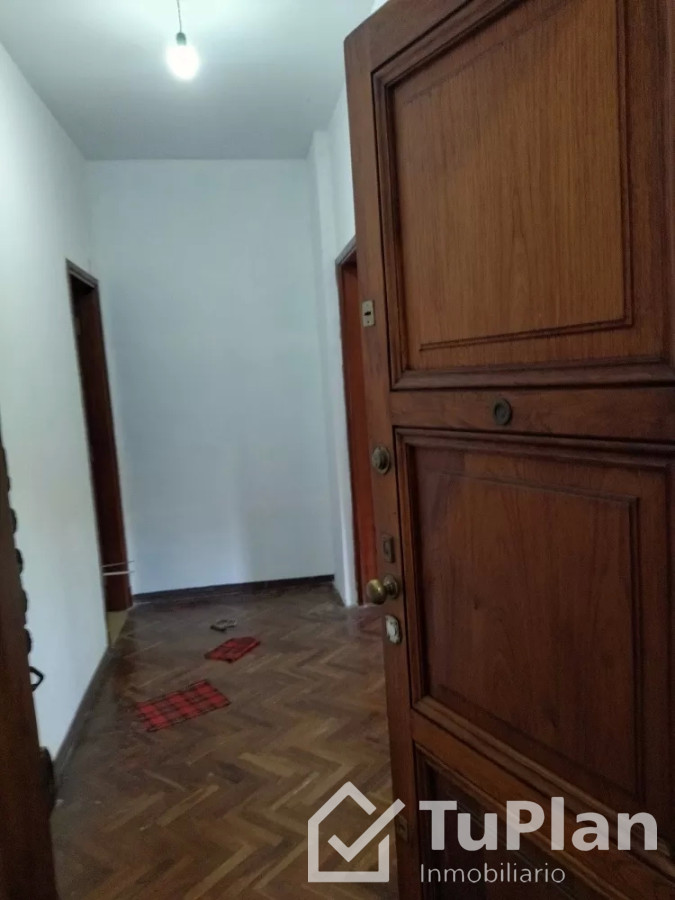 Apartamento ID.992 - (Ref: 3.267) Venta de apartamento de 2 dormitorios en el Centro