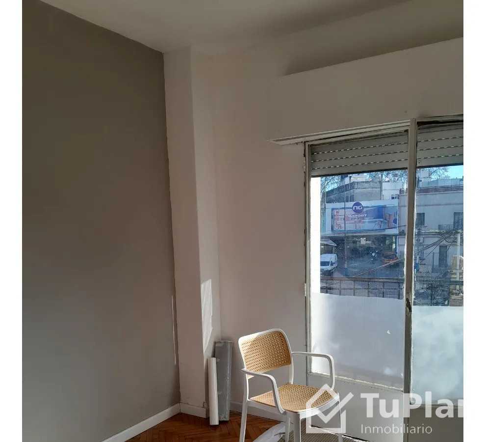 Apartamento ID.1874 - (Ref 4.280) Se alquila apartamento de 2 dormitorios, 2 baños y gran patio en La Blanqueada 