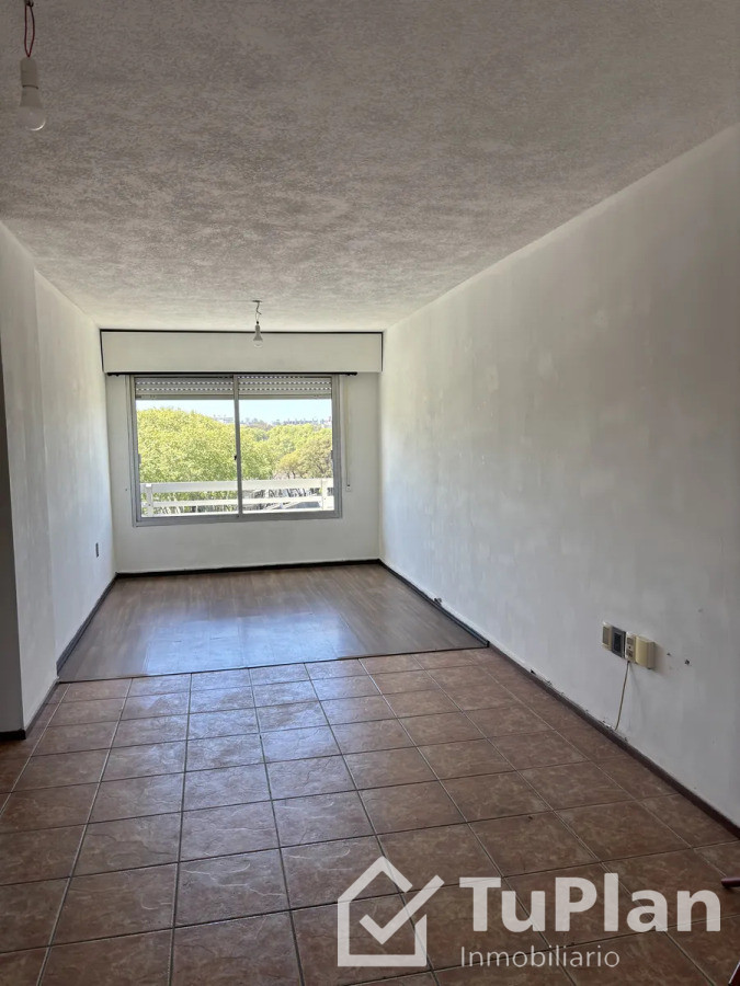 Apartamento ID.1892 - (Ref 4. 297) Se alquila apartamento de 2 dormitorios en Reducto 