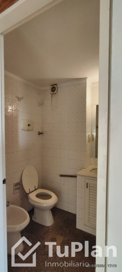 Apartamento ID.1869 - (Ref 4.275) Se alquila apartamento de 2 dormitorios en Pocitos Nuevo 