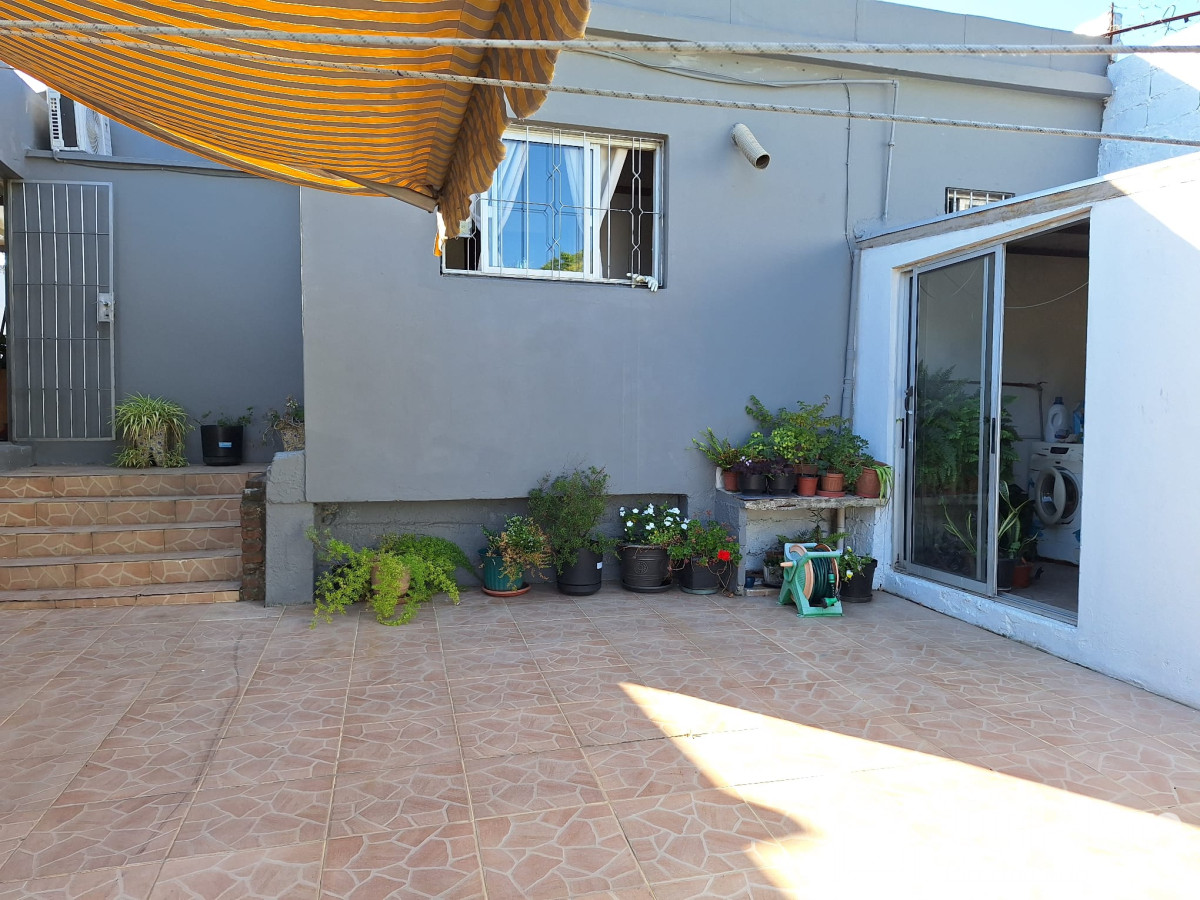 Apartamento ID.1639 - (Ref: 4.051) Casa3dorm+cochera+picina