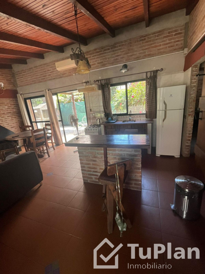 Apartamento ID.1856 - (Ref 4.262) Se alquila casa de 2 dormitorios cercana a la playa en Piriápolis 