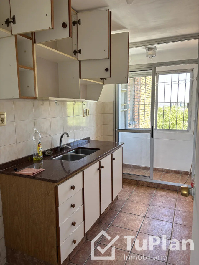 Apartamento ID.1892 - (Ref 4. 297) Se alquila apartamento de 2 dormitorios en Reducto 