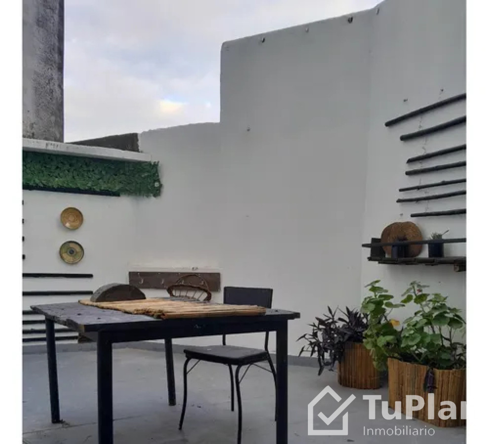 Apartamento ID.1874 - (Ref 4.280) Se alquila apartamento de 2 dormitorios, 2 baños y gran patio en La Blanqueada 