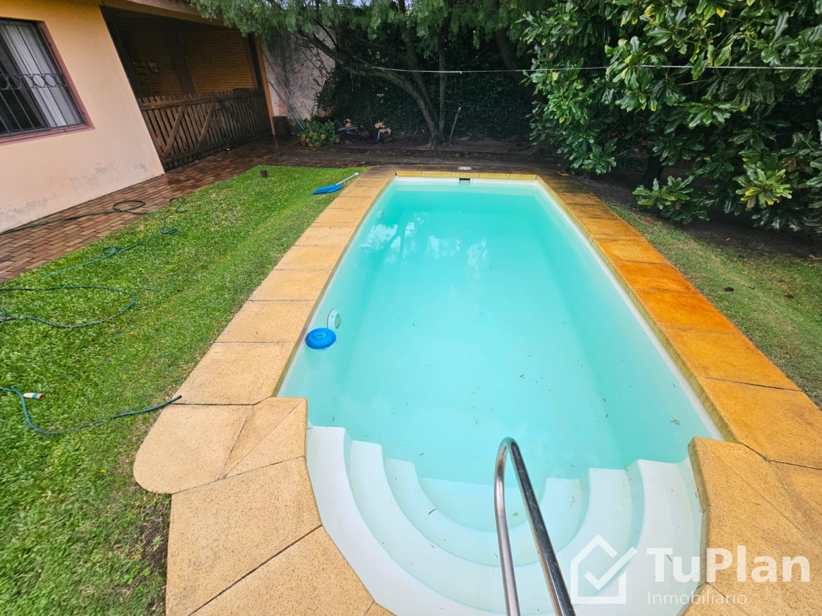 Apartamento ID.1761 - (Ref 4.170) Se vende casa+apartamento en Shangrilá Sur 
