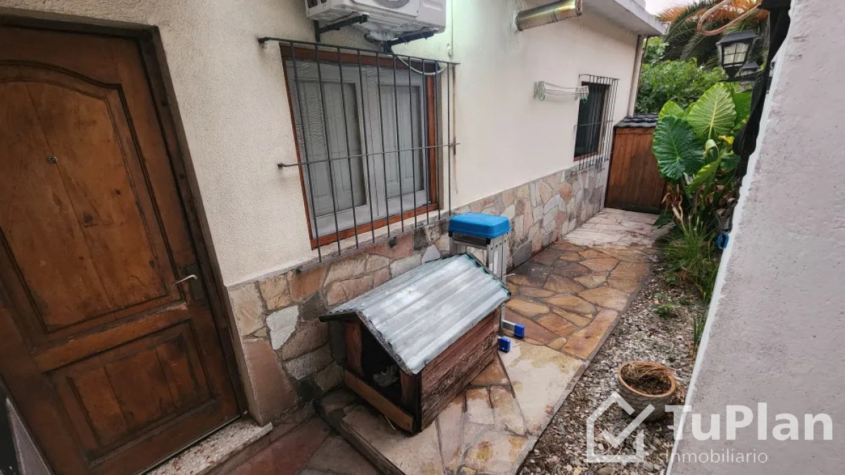 Apartamento ID.1872 - (Ref 4.278) Se alquila casita semi reciclada de 1 dormitorio en Malvin Norte 