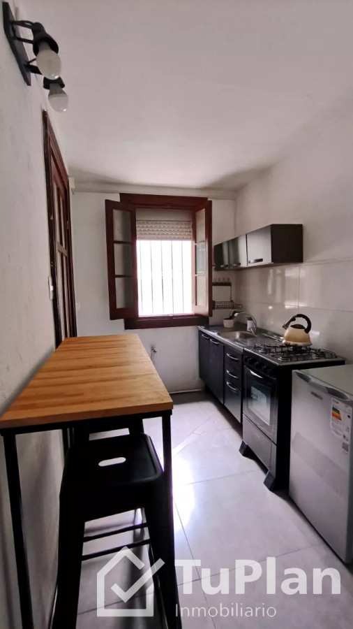Apartamento ID.1655 - (Ref:4.070) Monoambiente Amoblado centro