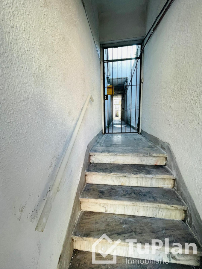 Apartamento ID.849 - (Ref: 3.129) Venta de apartamento de 3 dormitorios y azotea en Reducto gran oportunidad
