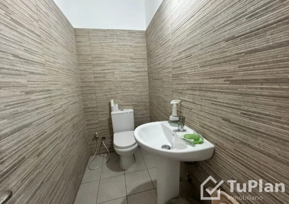 Apartamento ID.1863 - (Ref 4.269) Se vende local comercial en Cerro 