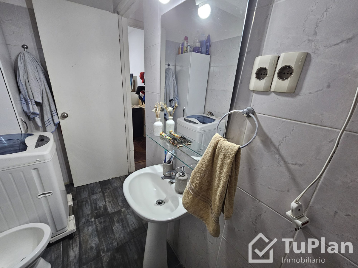 Apartamento ID.858 - (Ref: 3.138) Venta de apartamento de 2 dormitorios y 2 balcones en Aguada
