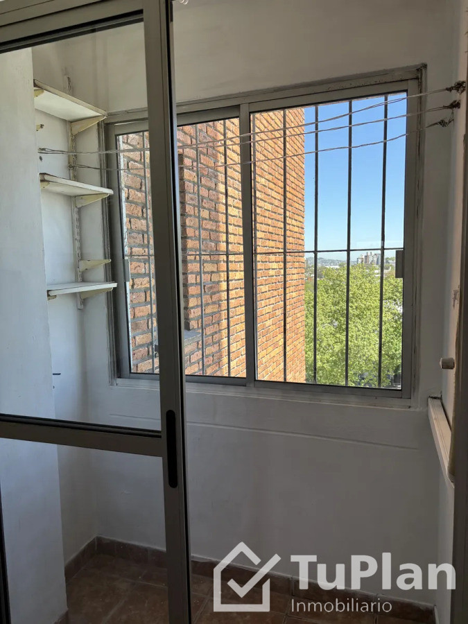 Apartamento ID.1892 - (Ref 4. 297) Se alquila apartamento de 2 dormitorios en Reducto 