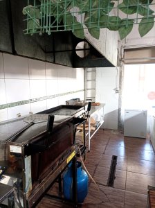 (Ref 4.276) Se vende llave de Pizzería en Brazo Oriental 