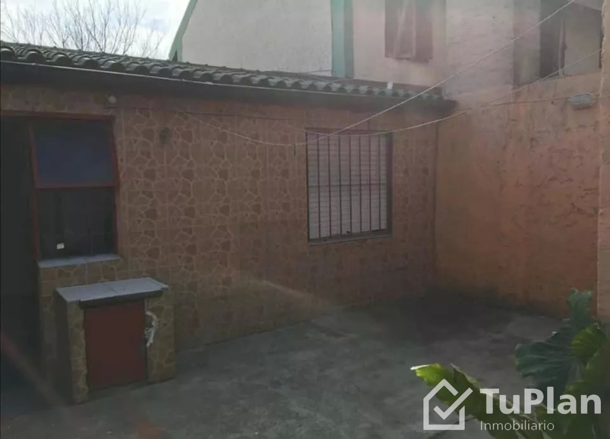 Casa ID.705 - (Ref: 2.729) Se alquila casa en Capurro