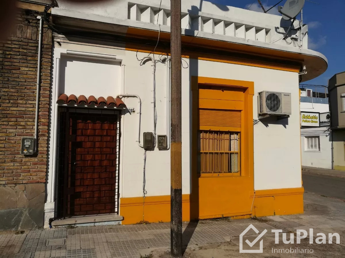 Casa ID.557 - (Ref: 2.579) Se alquila amplia casa en la Unión