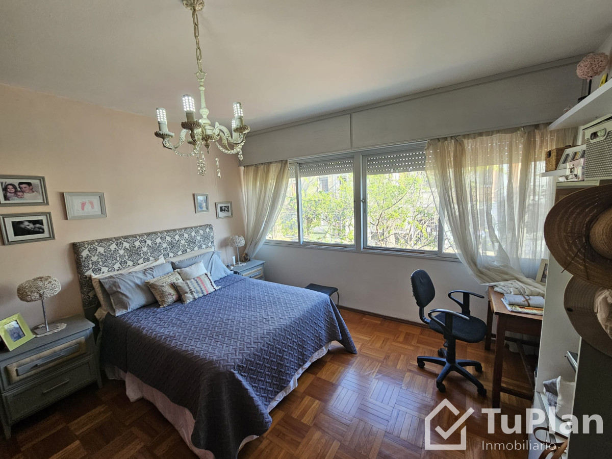 Casa ID.464 - (Ref: 2.489) Se vende hermosa casa en La Comercial