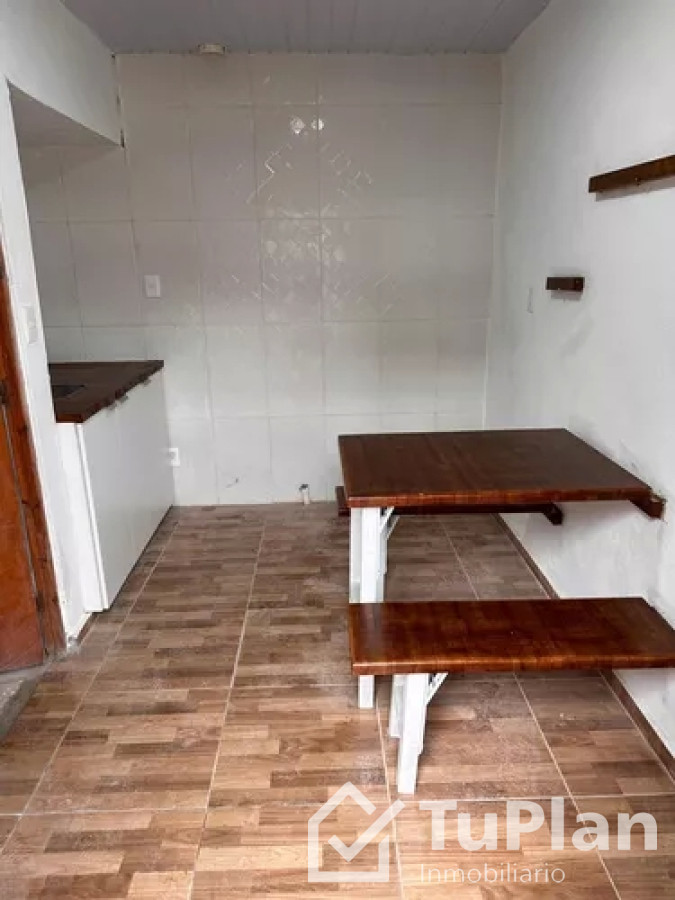 Casa ID.257 - Alquilo casa de 2 dormitorios en Unión (Ref:2.274)