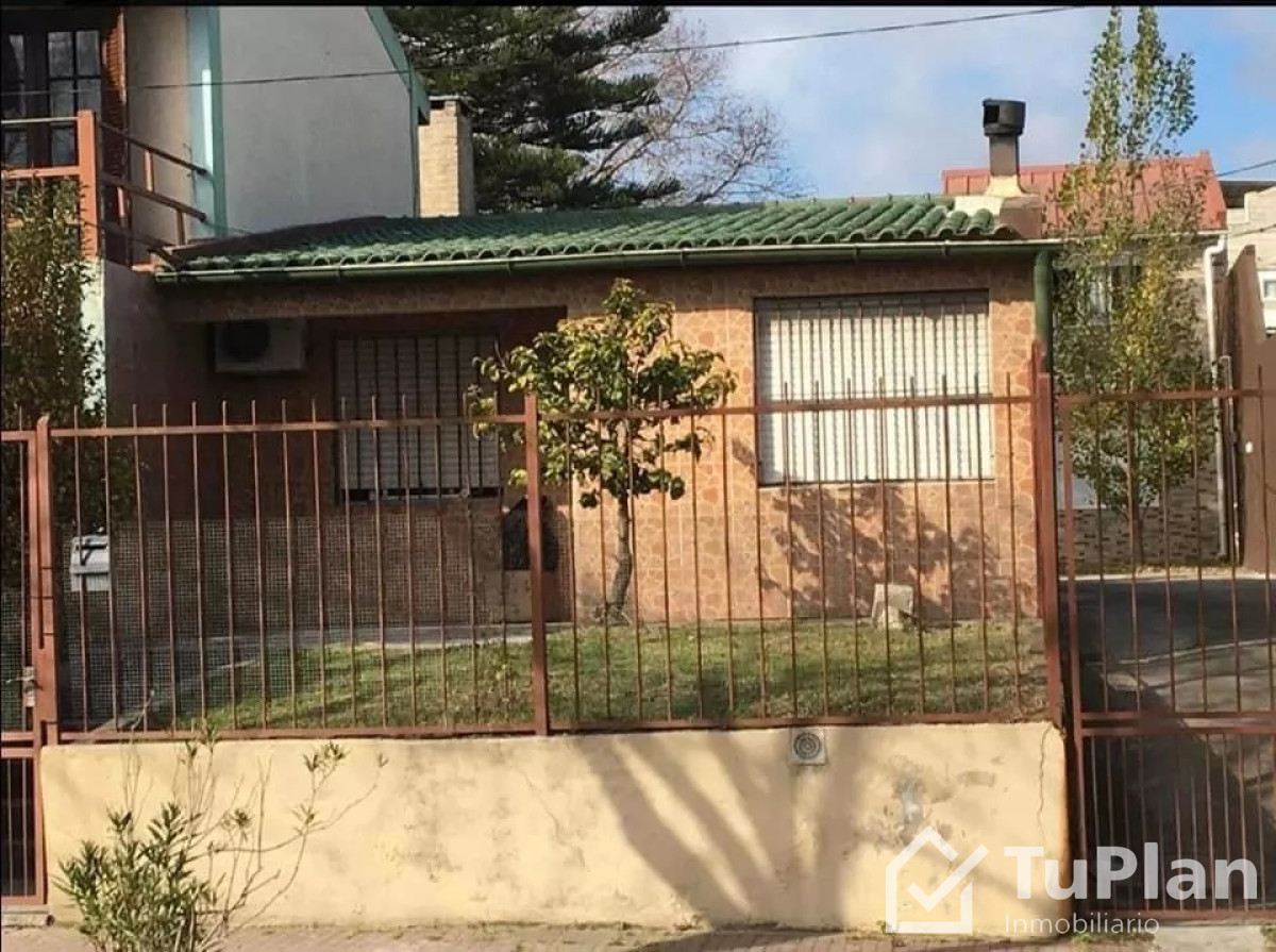 Casa ID.705 - (Ref: 2.729) Se alquila casa en Capurro