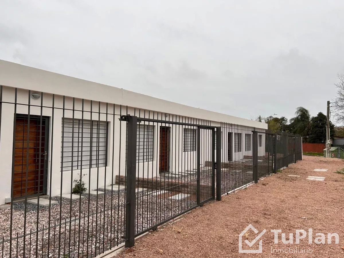 Casa ID.1005 - (Ref: 3.280) Venta de casa a estrenar de 2 dormitorios, patio y cochera en Ituzaingó