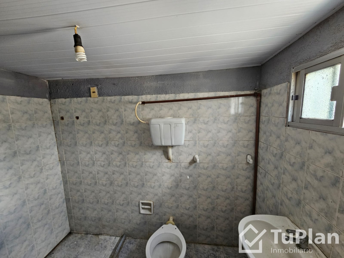 Casa ID.1948 - (5.350) Hermosa casa de dos dormitorios, barbacoa y entrada para vehiculos