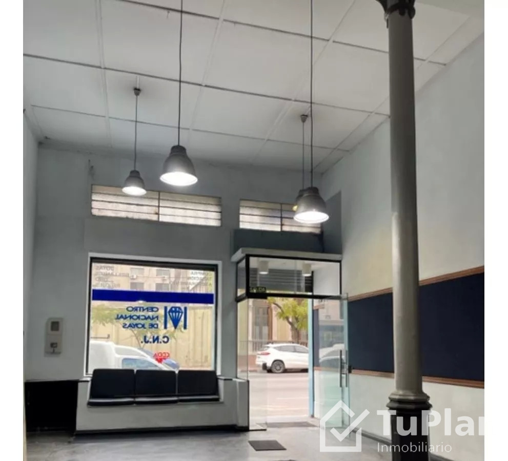 Local Comercial ID.335 - Gran local comercial en Centro (Ref:2.357)