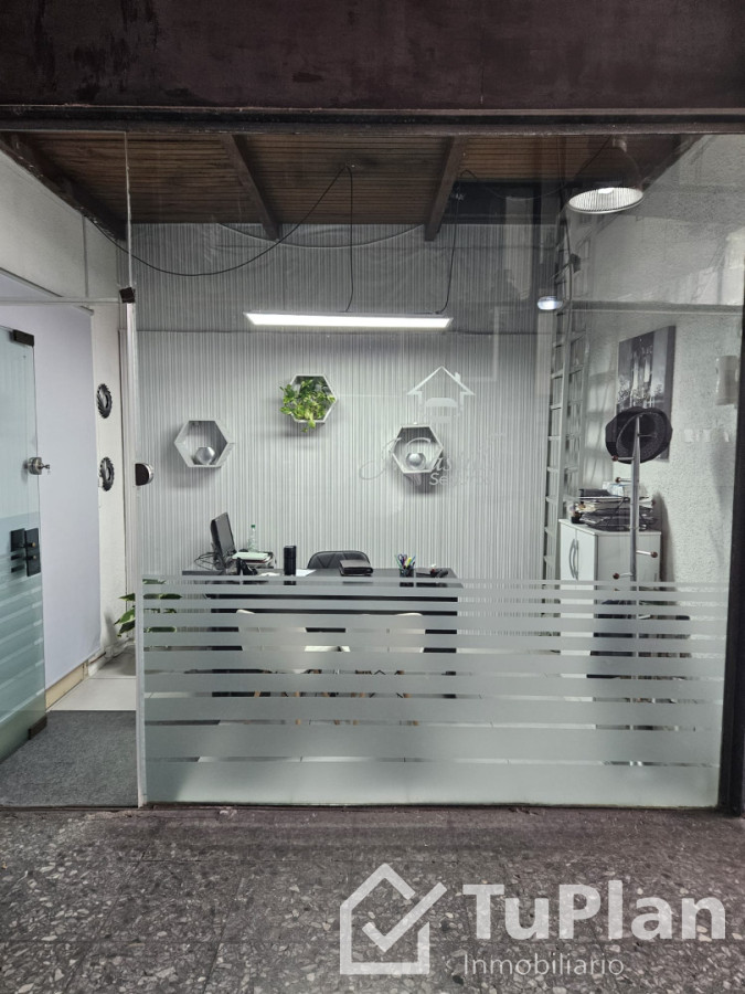 Local Comercial ID.1973 - Local en Galería Trocadero