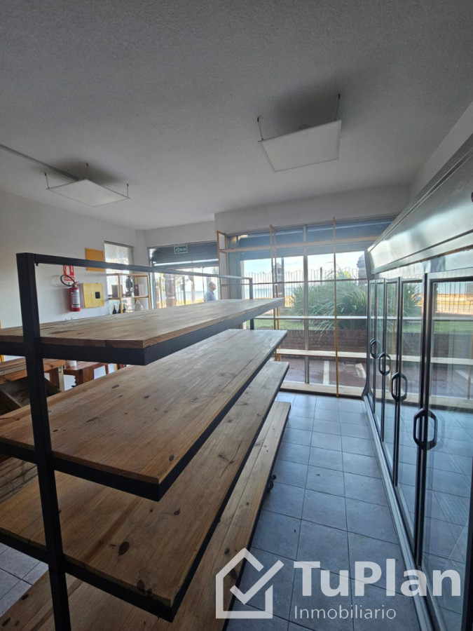 Local Comercial ID.1965 - Ref. 5014 Local Comercial sobre Rambla Malvin