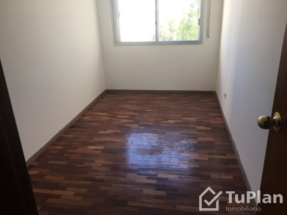 Apartamento ID.1246 - (Ref: 3.521) Alquiler de apto Punta Carretas Edificio Boa Vista, Rambla Gandhi y Solano García.