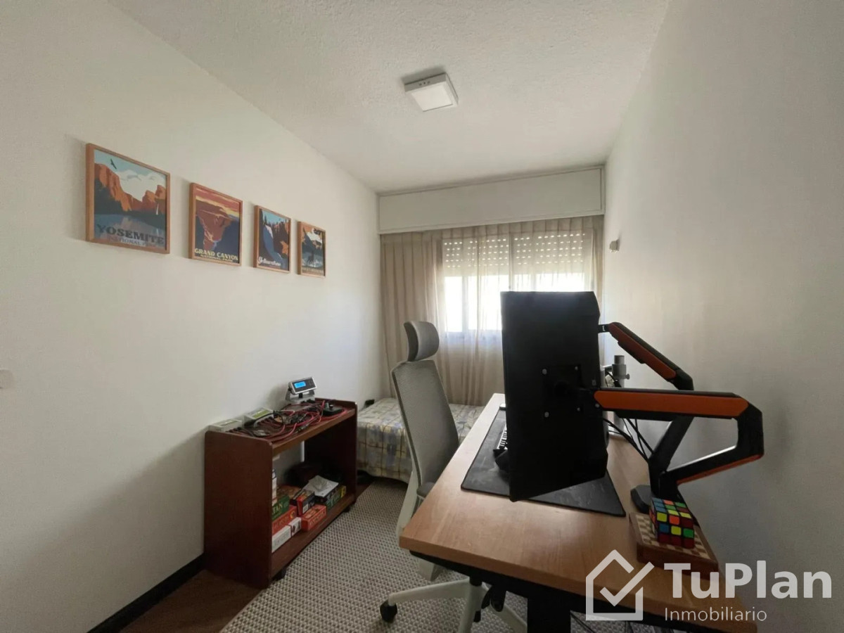 Apartamento ID.1970 - Ref.5019 Apartamento 2 Dorm. Pta. Carretas