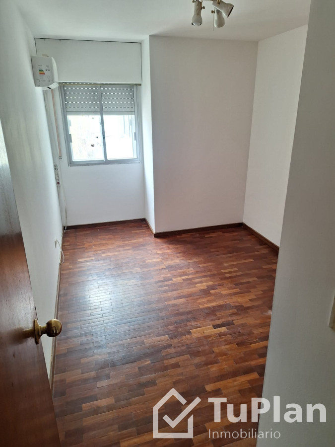 Apartamento ID.1246 - (Ref: 3.521) Alquiler de apto Punta Carretas Edificio Boa Vista, Rambla Gandhi y Solano García.