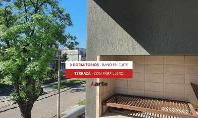Venta De Apartamento De 2 Dormitorios Con 2 Baños Y Parrillero Propio!