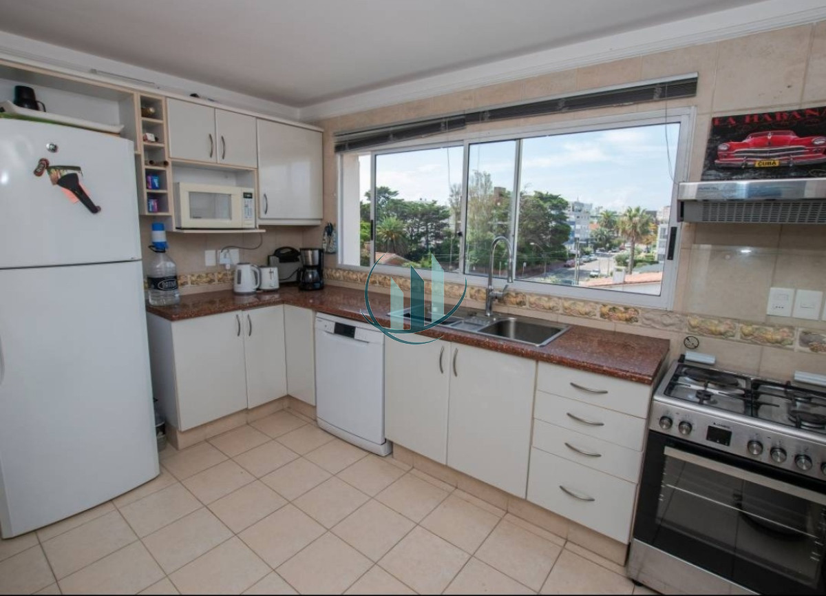 Apartamento ID.705 - Venta apartamento 3 dormitorios Puerto Punta del Este 