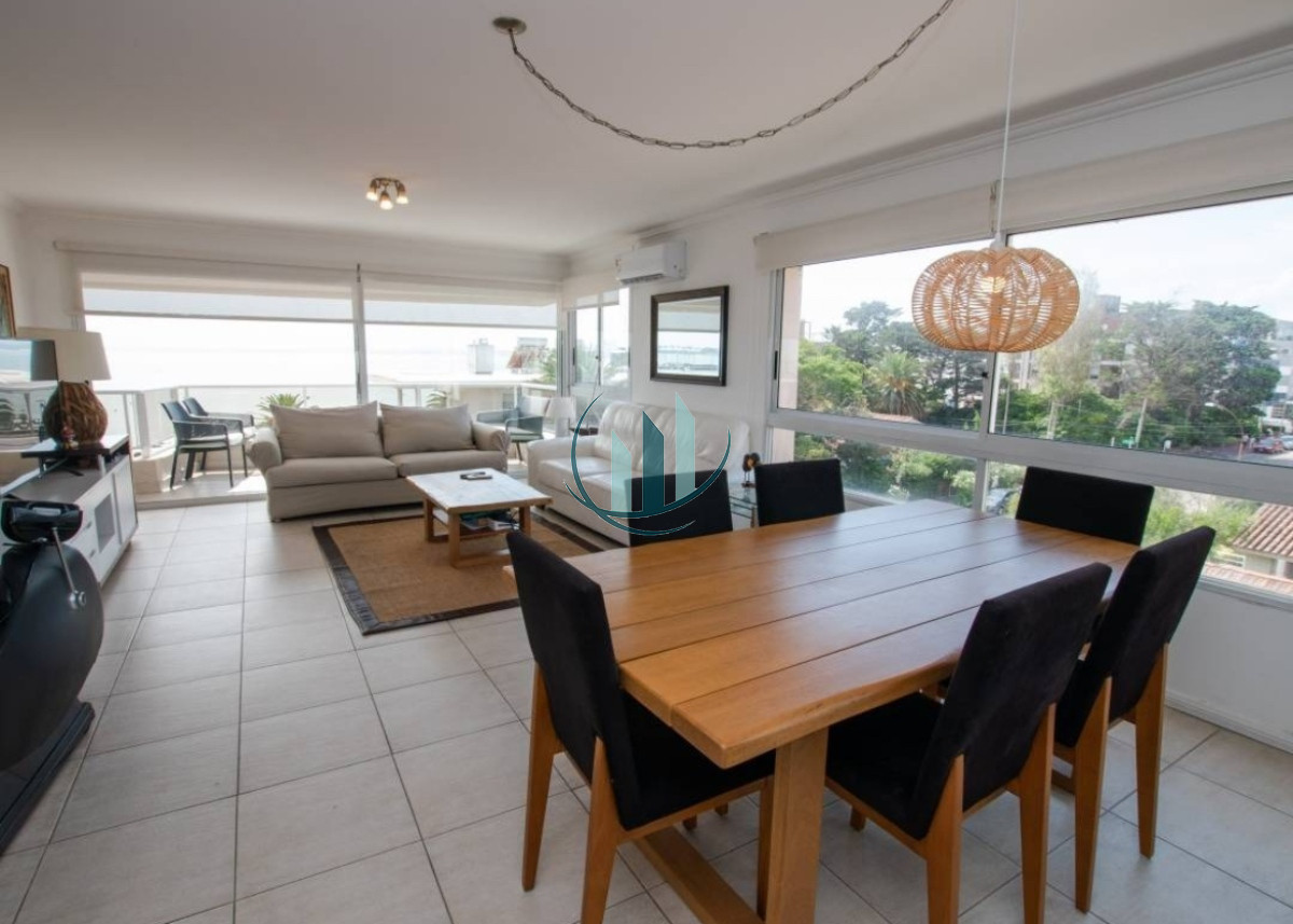 Apartamento ID.705 - Venta apartamento 3 dormitorios Puerto Punta del Este 
