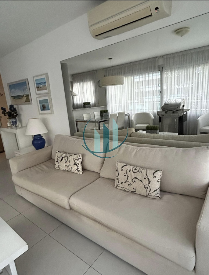 Apartamento ID.567 - Se vende apartamento en península. Oportunidad 