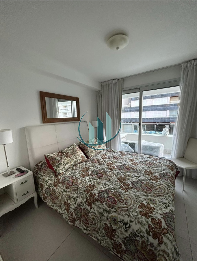 Apartamento ID.567 - Se vende apartamento en península. Oportunidad 
