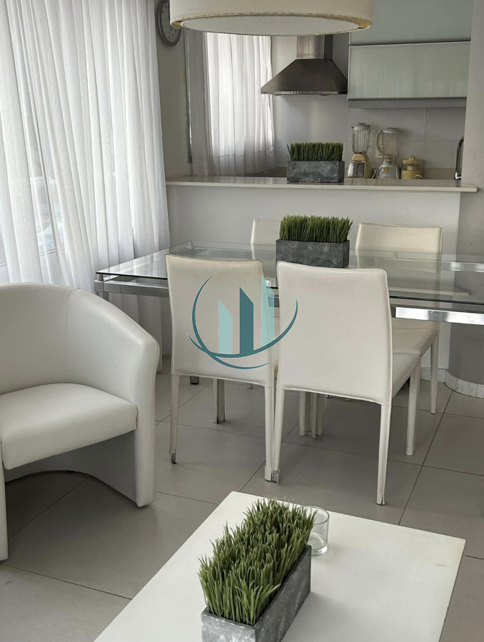 Apartamento ID.567 - Se vende apartamento en península. Oportunidad 