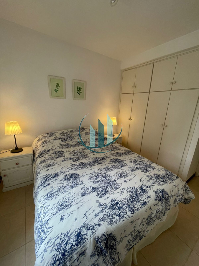 Apartamento ID.708 - Alquiler temporal apartamento en parada 32 Playa Brava