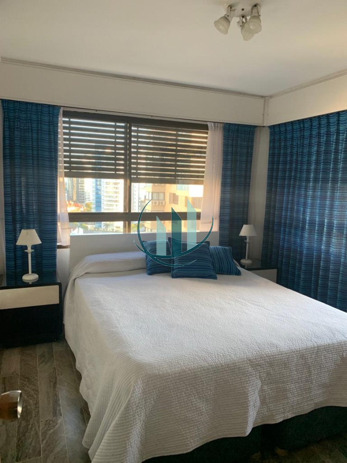 Apartamento ID.634 - Alquilo apartamento anual Parquemar Torre B 