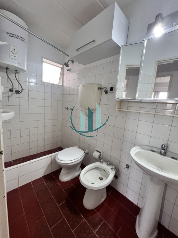 Apartamento ID.591 - Vendo apartamento en Complejo B9 de 3 dormitorios. Maldonado 