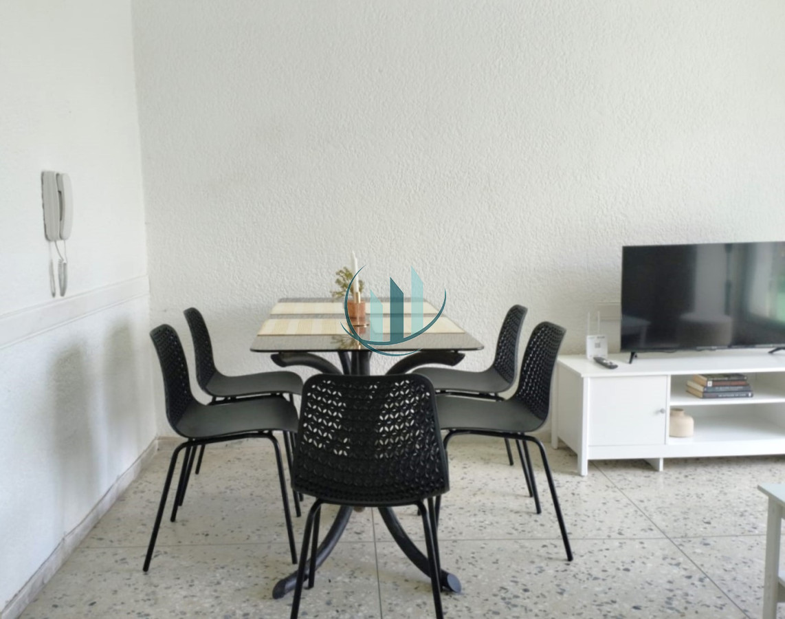Apartamento ID.767 - EN VENTA - 1 DORMITORIO CON GRAN TERRAZA - Plaza de los Artesanos, Punta del Este