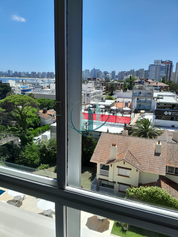 Apartamento ID.646 - Alquiler anual o invernal. Punta del Este. 3 dormitorios 