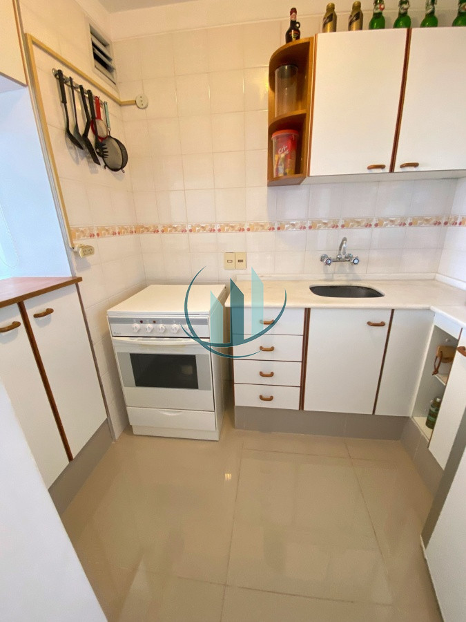 Apartamento ID.19 - Venta apto 2  dorm , 2 baños. Excelente ubicación y vista. 