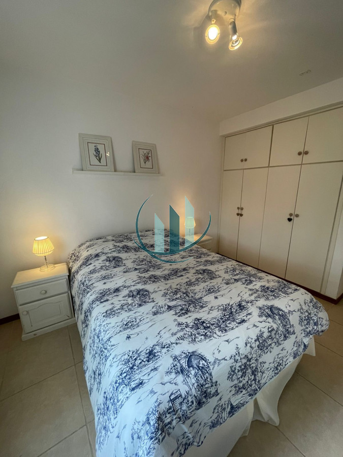 Apartamento ID.708 - Alquiler temporal apartamento en parada 32 Playa Brava