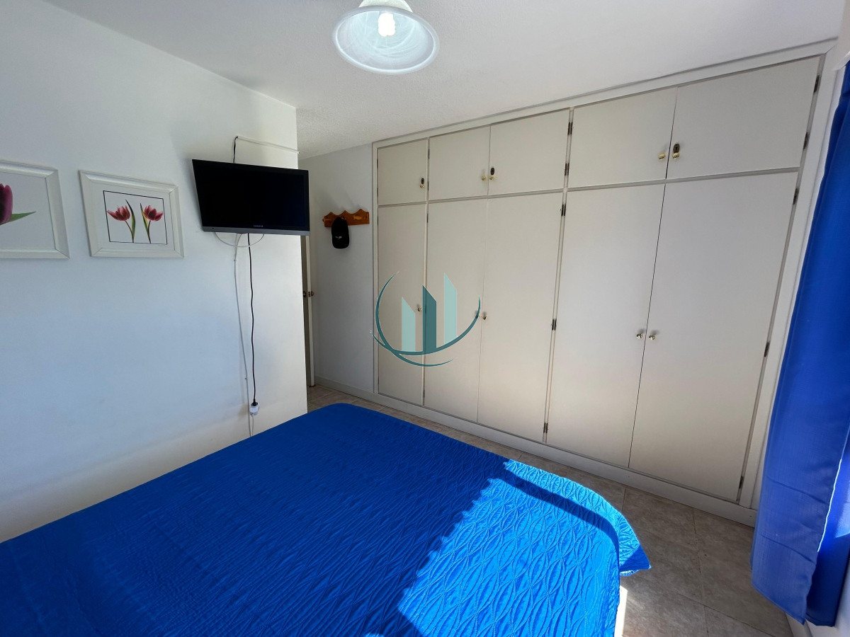 Apartamento ID.710 - 2 Dorm y 2 Baños a pasos de Playa Brava
