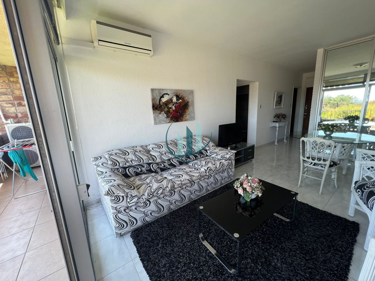 Apartamento ID.774 - ALQUILER INVERNAL - 2 Dorm 1ra linea Playa Mansa