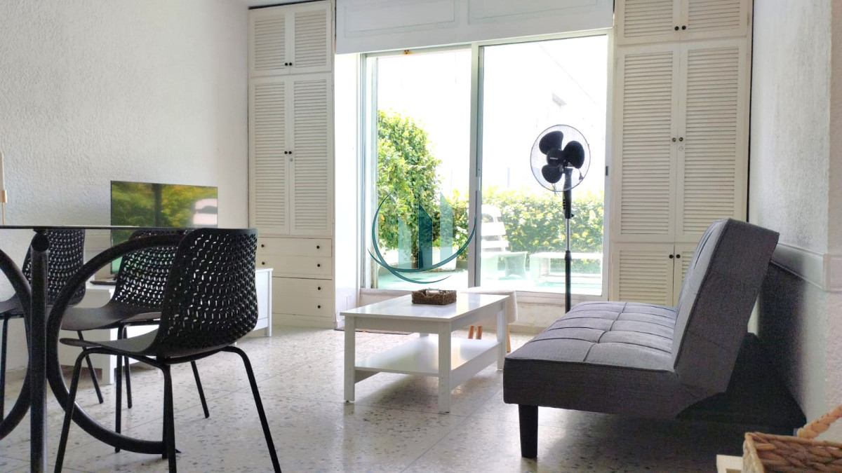 Apartamento ID.767 - EN VENTA - 1 DORMITORIO CON GRAN TERRAZA - Plaza de los Artesanos, Punta del Este