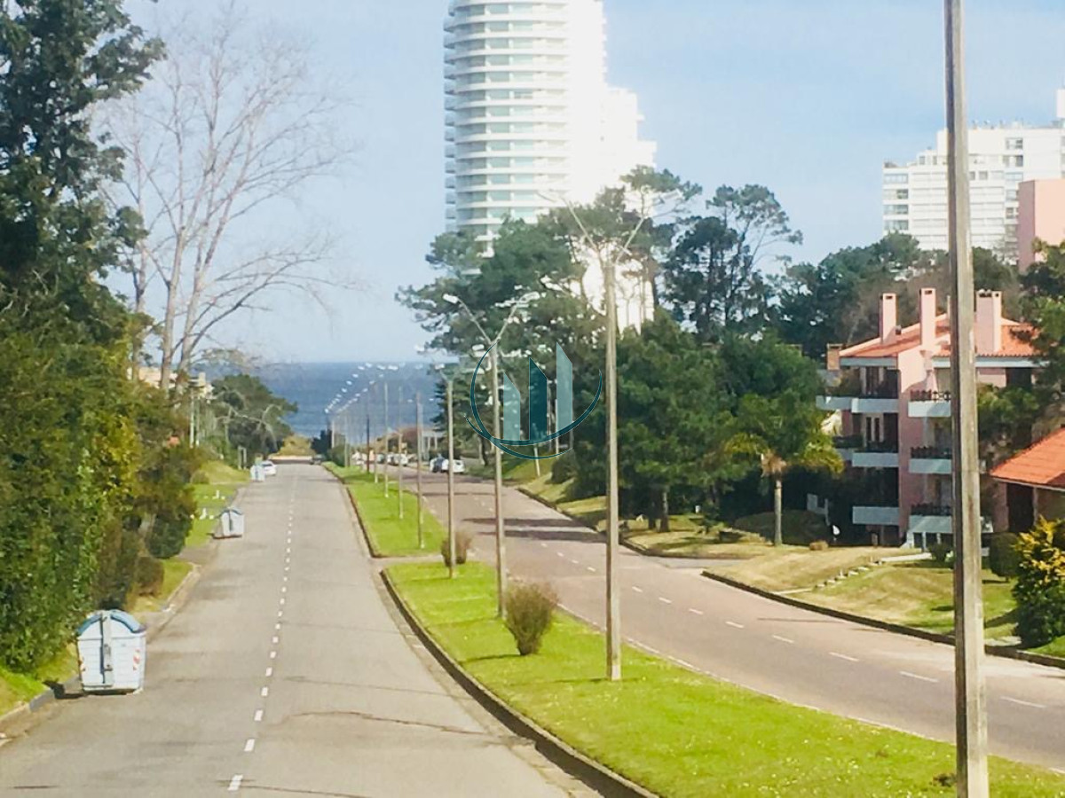 Apartamento ID.711 - Venta de apartamento Edificio Tiziano