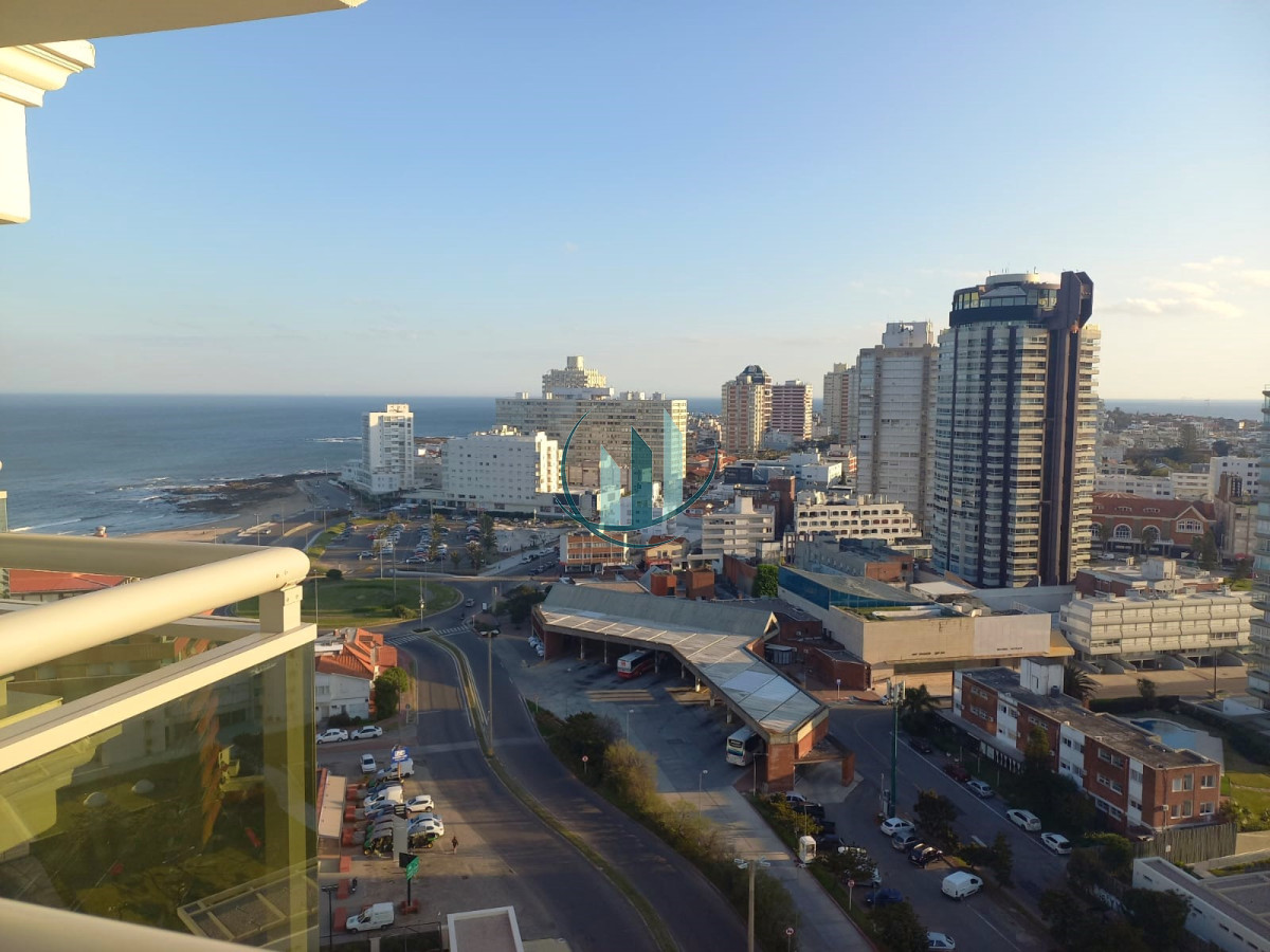 Apartamento ID.271 - ALQUILO TEMPORAL Y VENDO PENTHOUSE EDIFICIO IMPERIALE