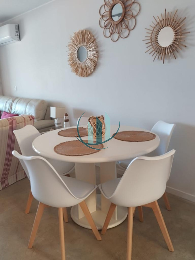 Apartamento ID.664 - Alquiler de verano Península Punta del Este 2 dorm