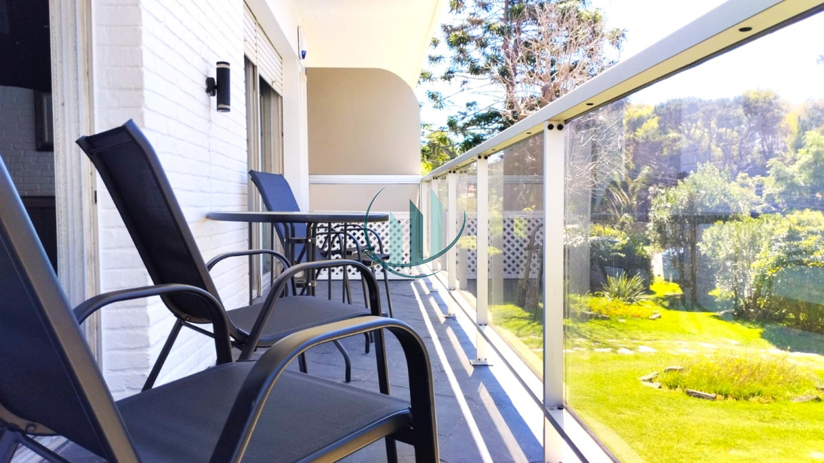 Apartamento ID.784 - ALQUILER INVERNAL 2 Dorm + Terraza con BBC +Cochera en Aidy Grill